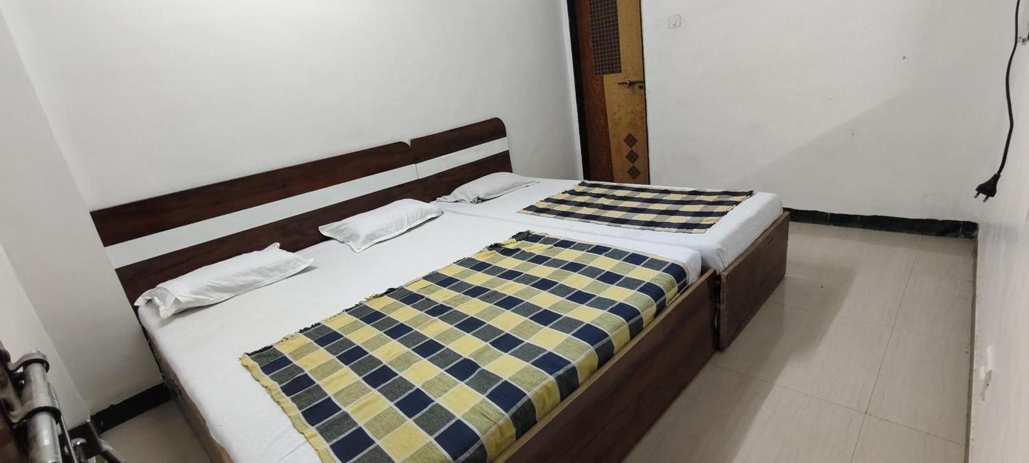 Sai Ganesh Guest House Shirdi Rum bild